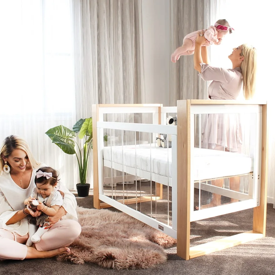 Kaylula Bella Cot with clear acrylic sides